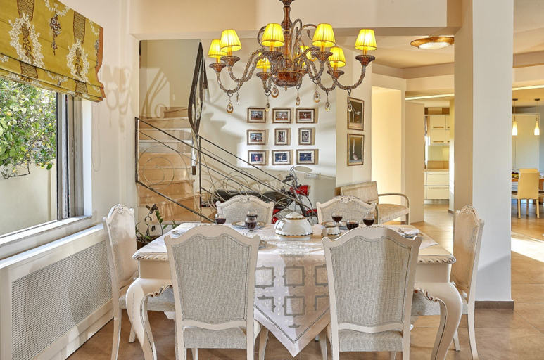 Others 5, Villa Evergreen, Crete