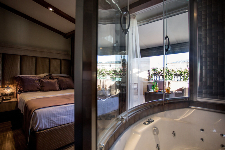 Bedroom 5, Bonne Sante Hotel, Beyoğlu