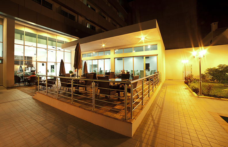 Food & Drinks 4, New Hotel - Nampula, Nampula