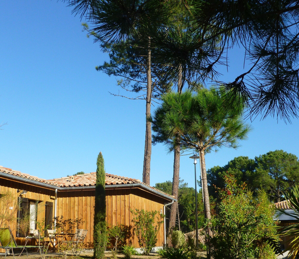 Exterior & Views 2, Domaine du Ferret Restaurant & Spa, Gironde