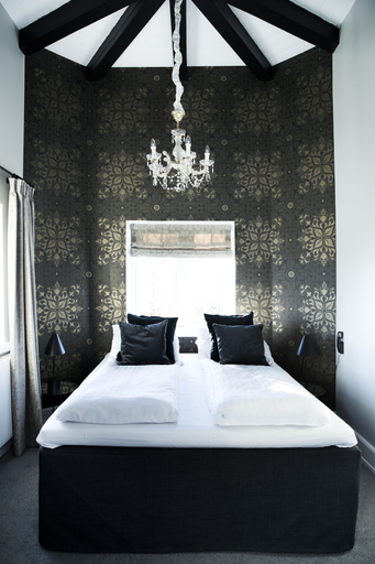 Bedroom 2, Skjalm Hvide Hotel, Frederikssund