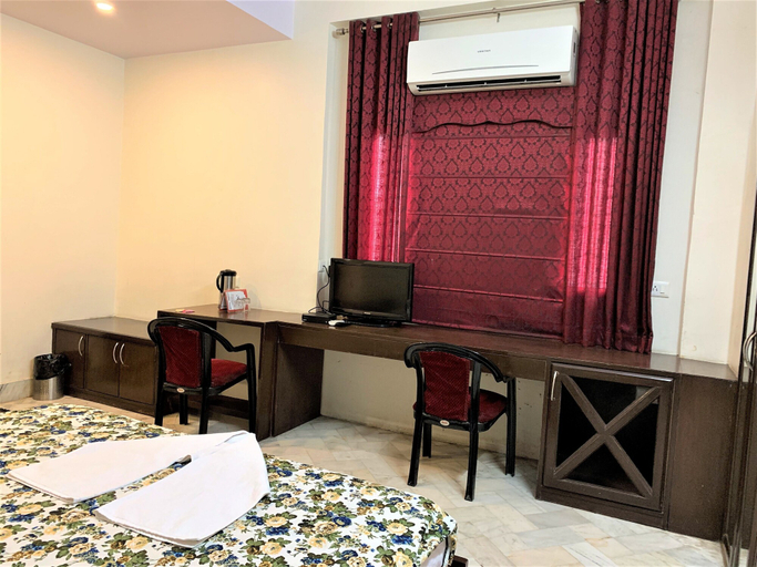 Bedroom 3, Galaxy Inn, Jaipur
