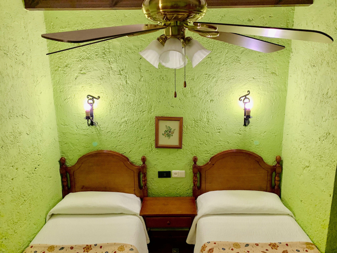 Bedroom 4, Hermanos Macías Hotel, Málaga