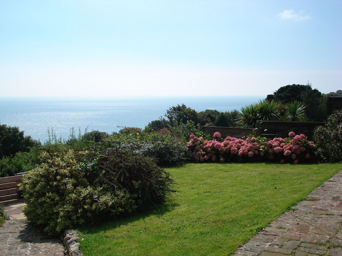 Others 5, Mole Cottage, Isle of Wight
