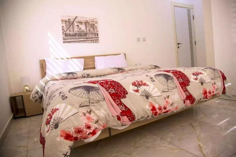 Bedroom 3, James Persia Piece, Accra