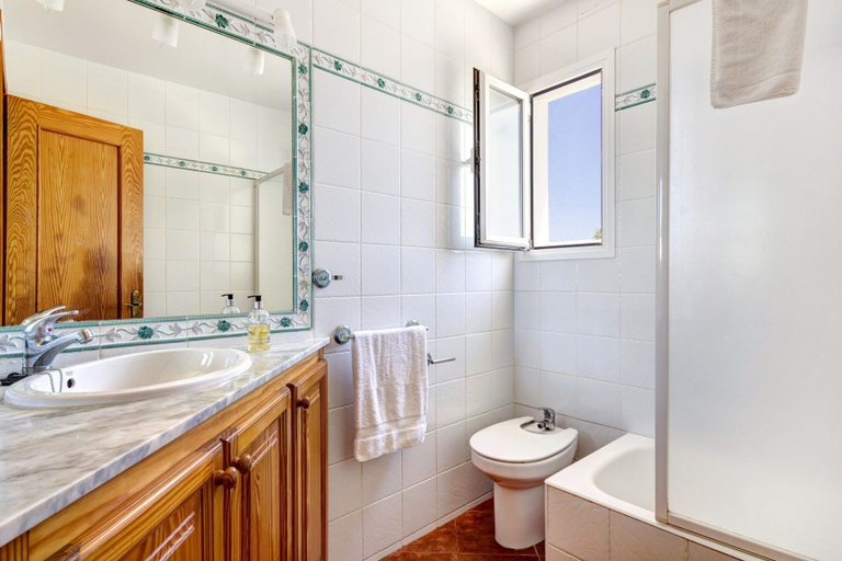 Bathroom 4, Villa Menorca Xiscu, Baleares