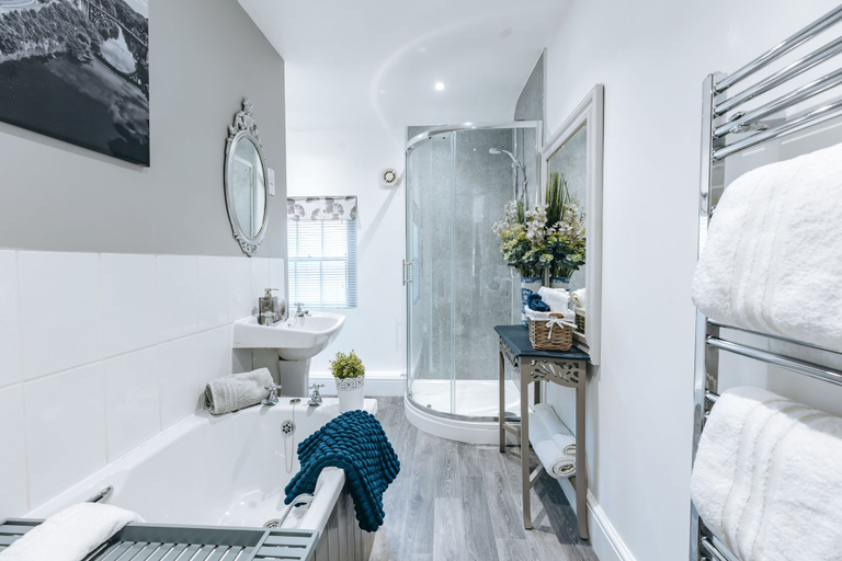 Bathroom 4, Ironbridge View Townhouse, Shropshire
