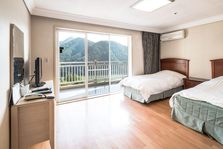 Bedroom 2, Sono Belle Danyang, Danyang