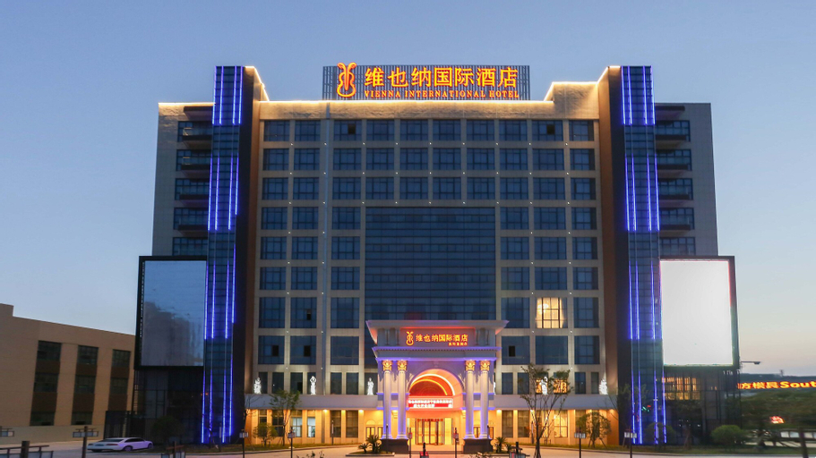 Vienna International Hotel - Ningbo City West Xintiandi, Ningbo