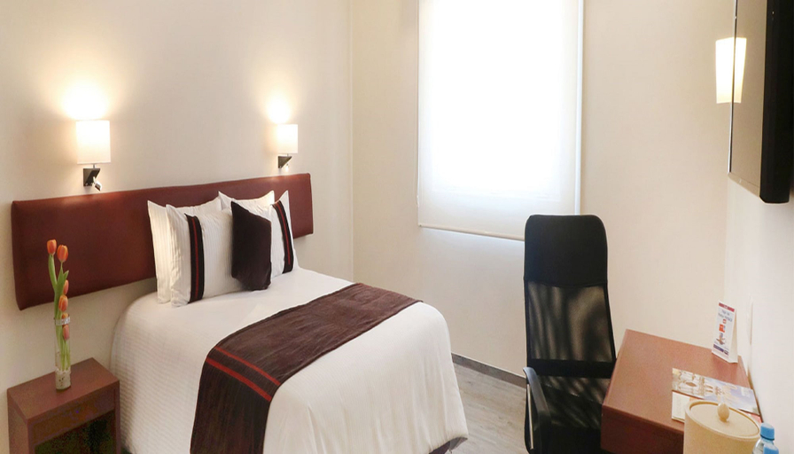 Bedroom 3, Hotel Misión Express San Luis Potosí, San Luis Potosí