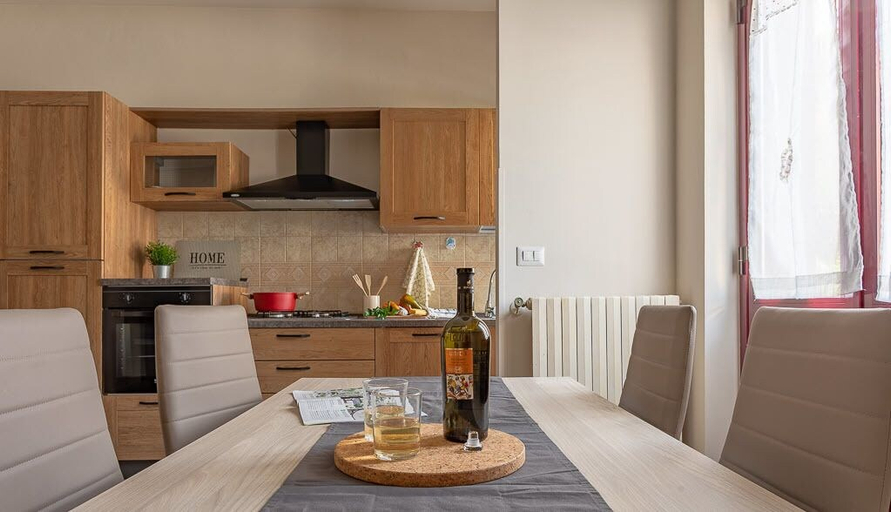 Others 4, Manzoni Apartment, Teramo