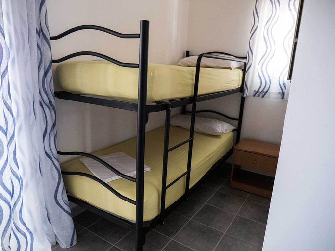 Bedroom 2, Camping Villaggio Golden Beach, Salerno
