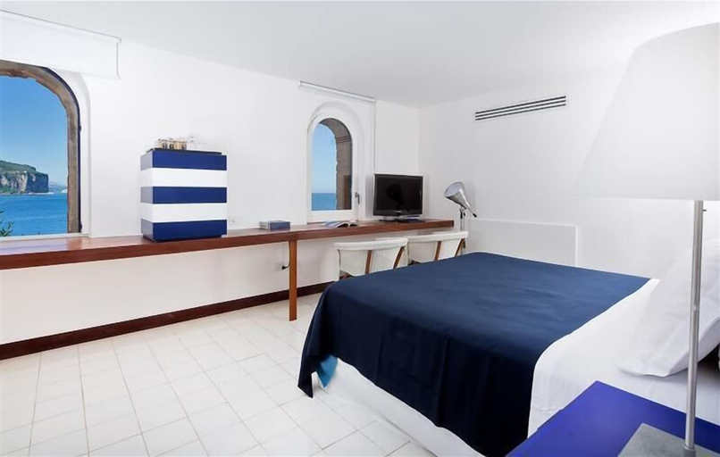 Bedroom 3, Capo La Gala Hotel & Wellness, Napoli