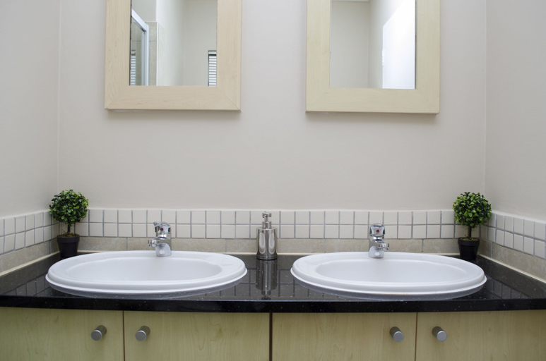 Bathroom 5, Knightsbridge Luxury Apartment, City of Cape Town