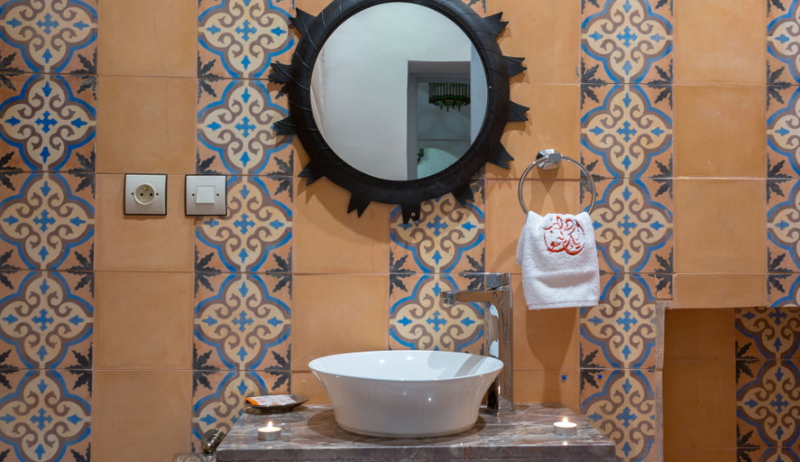 Bathroom 2, Riad Ramz, Marrakech