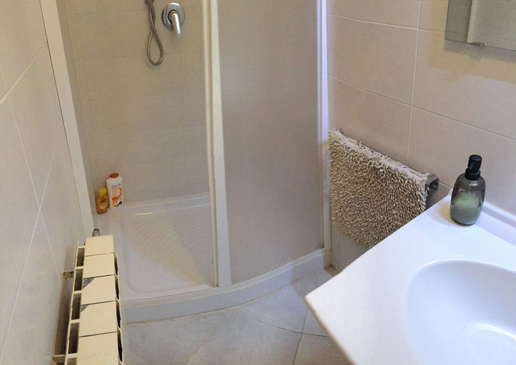 Bathroom 5, Harry's Guest House, Venezia