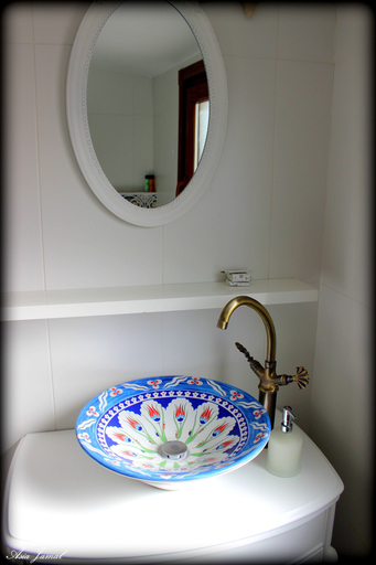 Bathroom 5, Almond Hill Apart, Beyoğlu