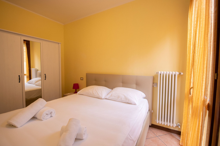 Others 5, Residence Atollo, Brescia