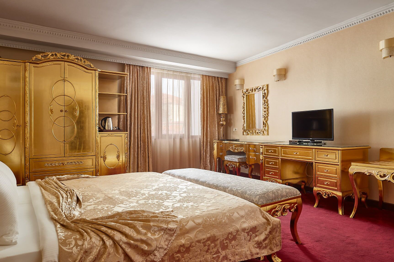 Bedroom 4, Hotel Gold