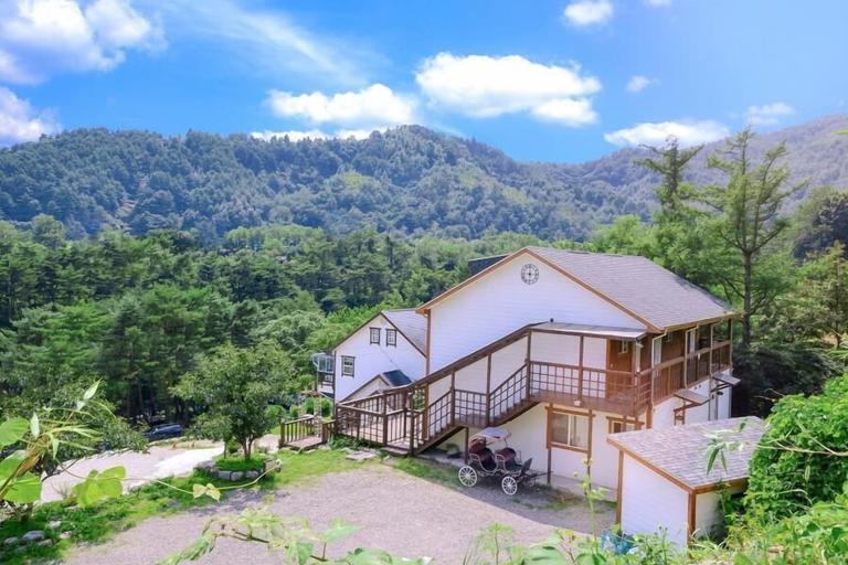 Exterior & Views 2, Yangyang Water Sol Valley Pension, Yangyang