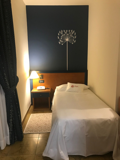 Bedroom 3, Domus Grand Hotel, Cosenza