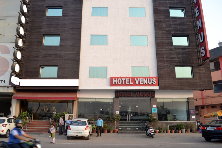 Exterior & Views 1, Hotel Venus, Delhi
