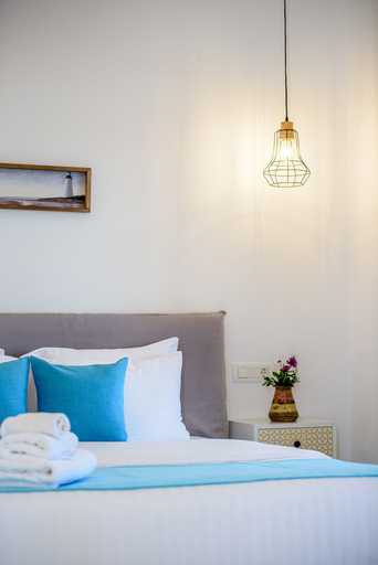 Bedroom 2, En Plo Boutique Suites, South Aegean