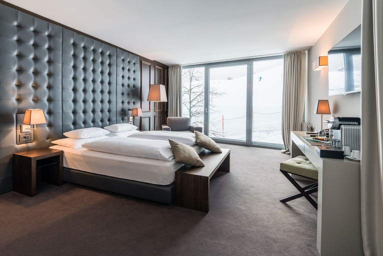 Bedroom 3, Hotel & Spa Wulfenia Kärnten, Hermagor