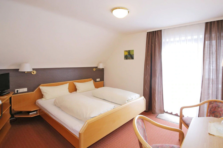 Bedroom 2, Eventhof Platzhirsch, Rastatt