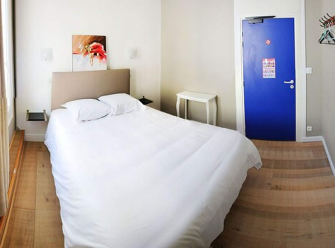 Bedroom 4, Hôtel de France, Seine-Maritime
