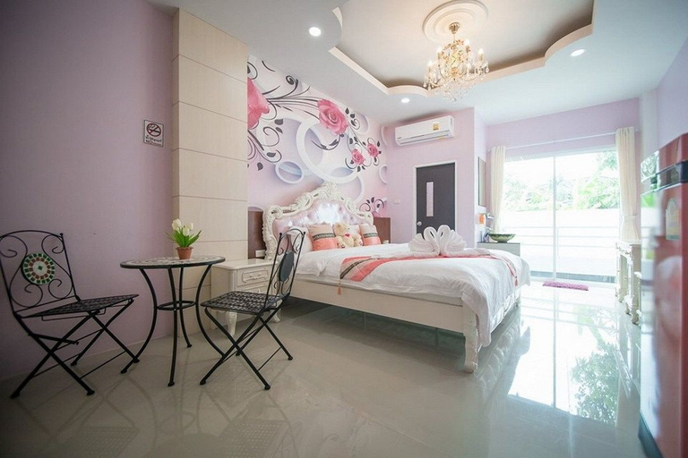 Bedroom 5, The Linux Garden Hotel, Muang Yala