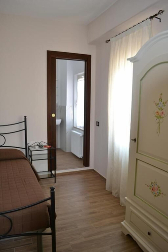 Bedroom 2, Affittacamere Casa Caimotta, Cuneo
