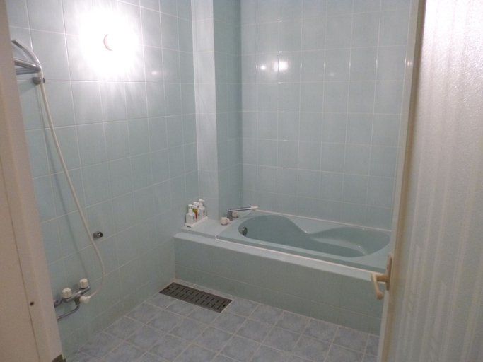 Bathroom 3, Hotel Shalala, Okinawa