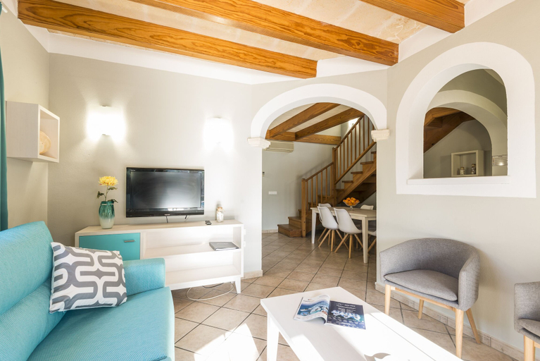 Others 5, Villas Maribel Menorca, Baleares
