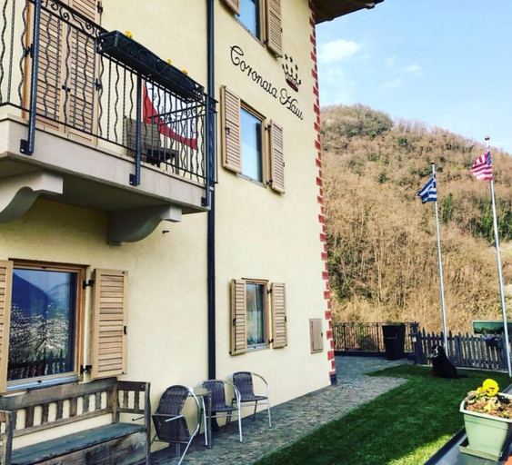 Exterior & Views 2, Coronata Haus, Trento