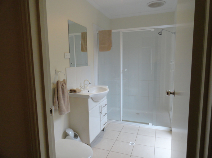 Bathroom 3, Kangaroo Island Bayview Villas, Kangaroo Island