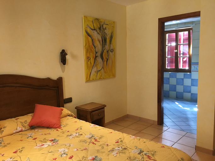 Bedroom 4, Les Magnolias Hôtel, Aveyron