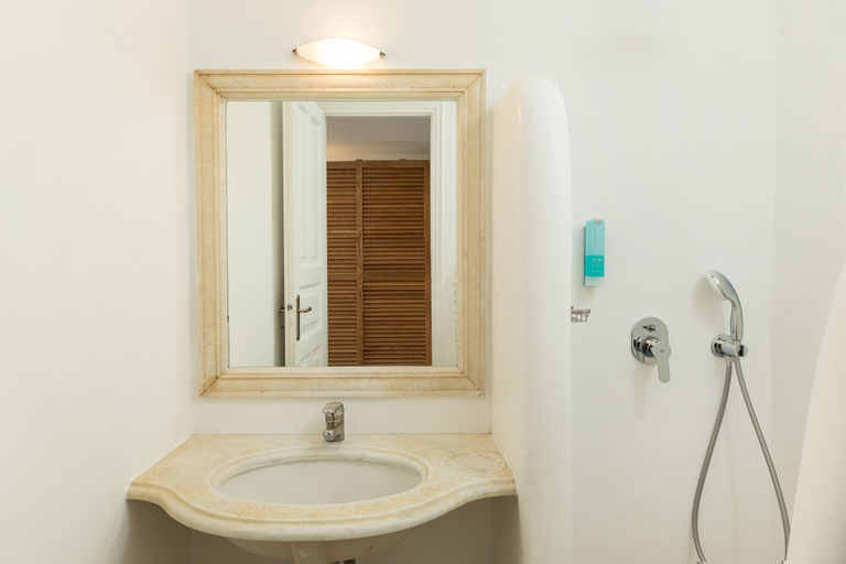 Bathroom 5, Corfos Hotel, South Aegean