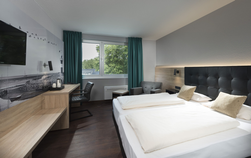Bedroom 6