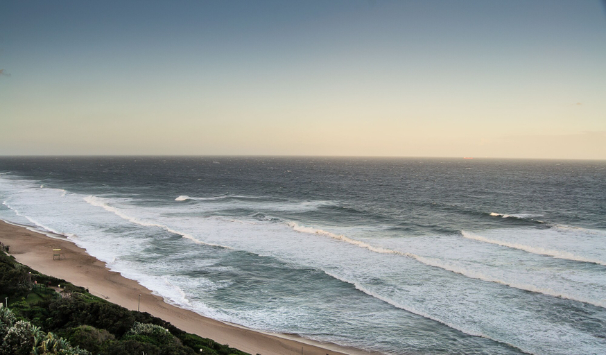 Others 5, 1002 Bermudas, eThekwini