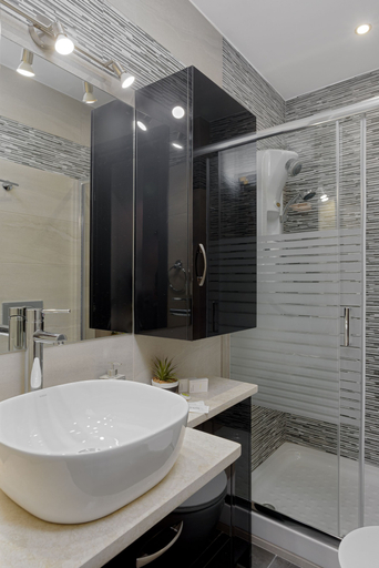 Bathroom 4, Acropolis Deluxe Apartment, Attica