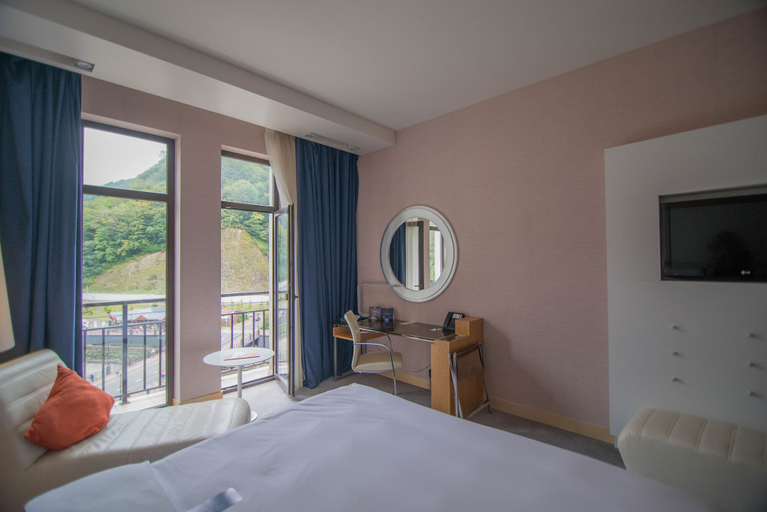 Bedroom 3, Radisson Rosa Khutor, Sochi gorsovet