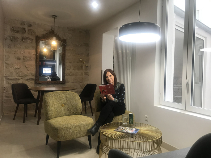 Others 5, Hotel De Venise, Paris