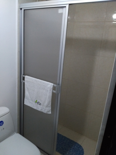 Bathroom 2, Apartamento Turístico Familiar, Circasia