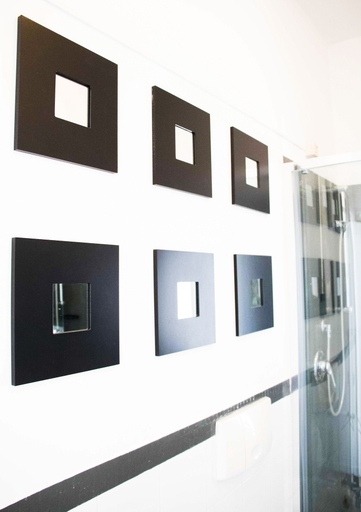 Bedroom 2, Gallery, Roma