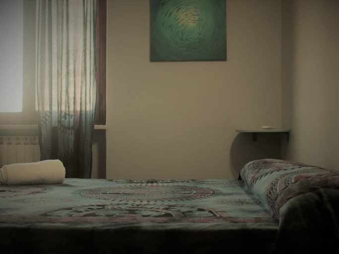 Bedroom 3, M & I Apartment, Rome