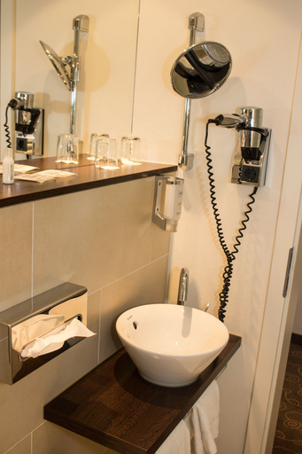 Bathroom 5, AVITAL Resort Winterberg, Hochsauerlandkreis