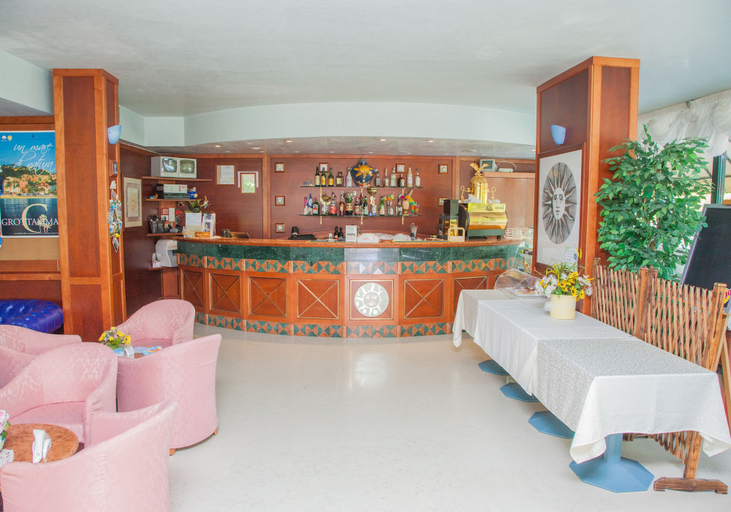 Food & Drinks 5, Residence Costazzurra, Ascoli Piceno