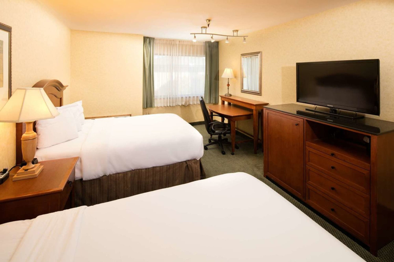 Bedroom 3, Red Lion Hotel Kennewick Columbia Center, Benton
