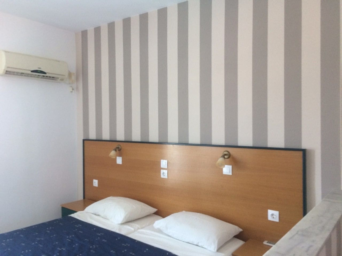Bedroom 3, Paraschos Studios, South Aegean